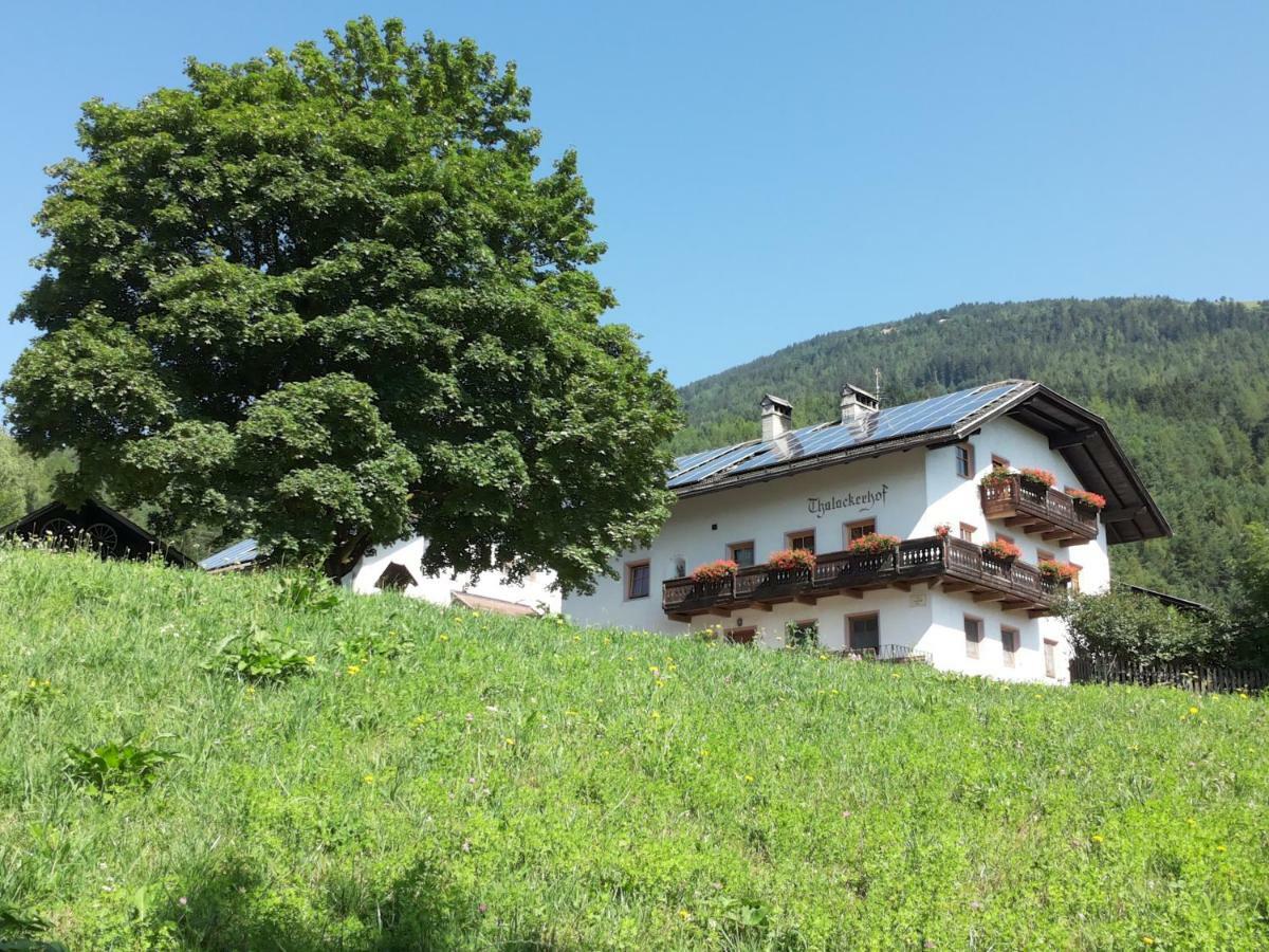 Gruppenhaus Thalackerhof Brunico Kültér fotó